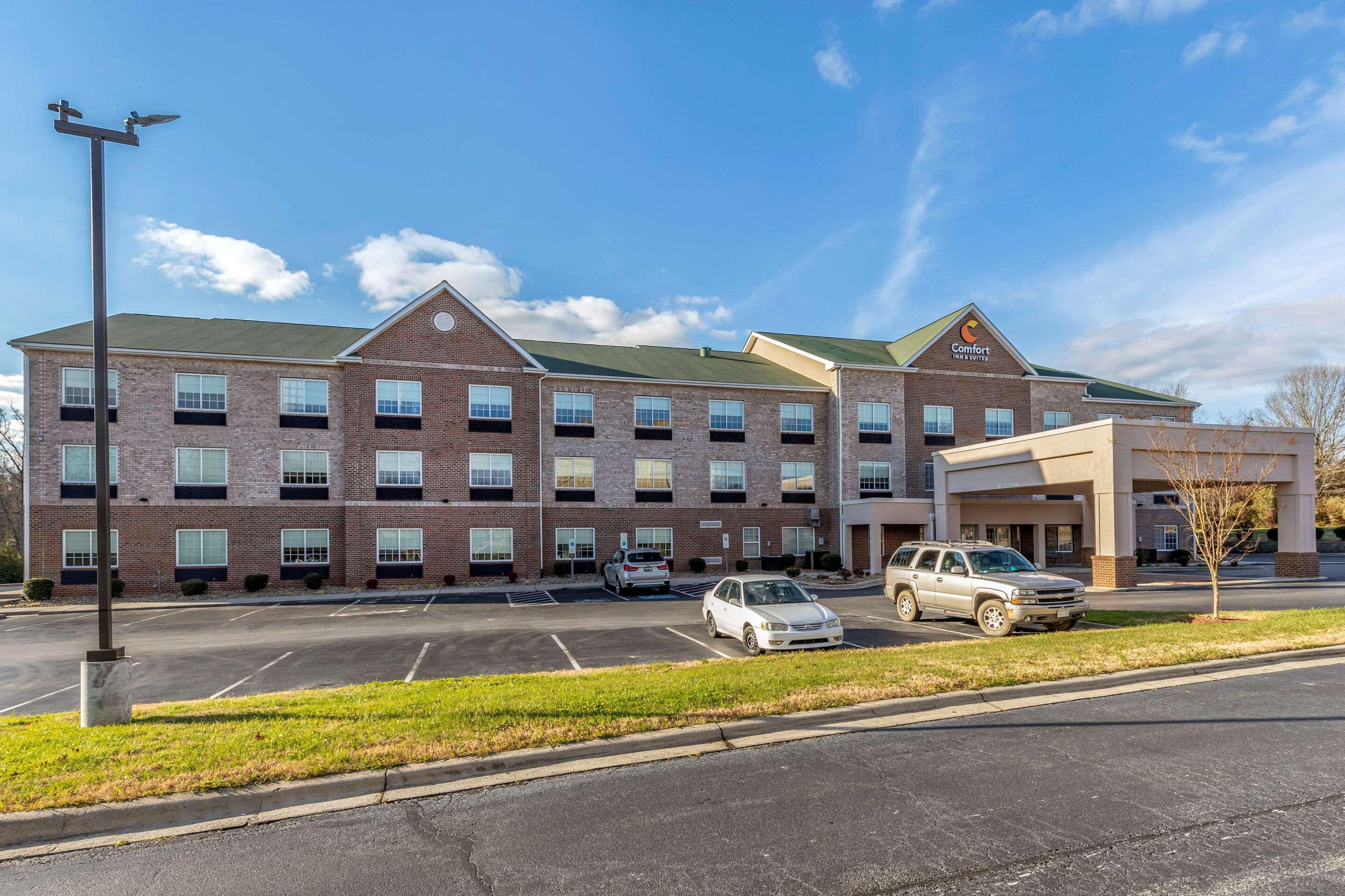 Comfort Inn & Suites High Point - Archdale Extérieur photo