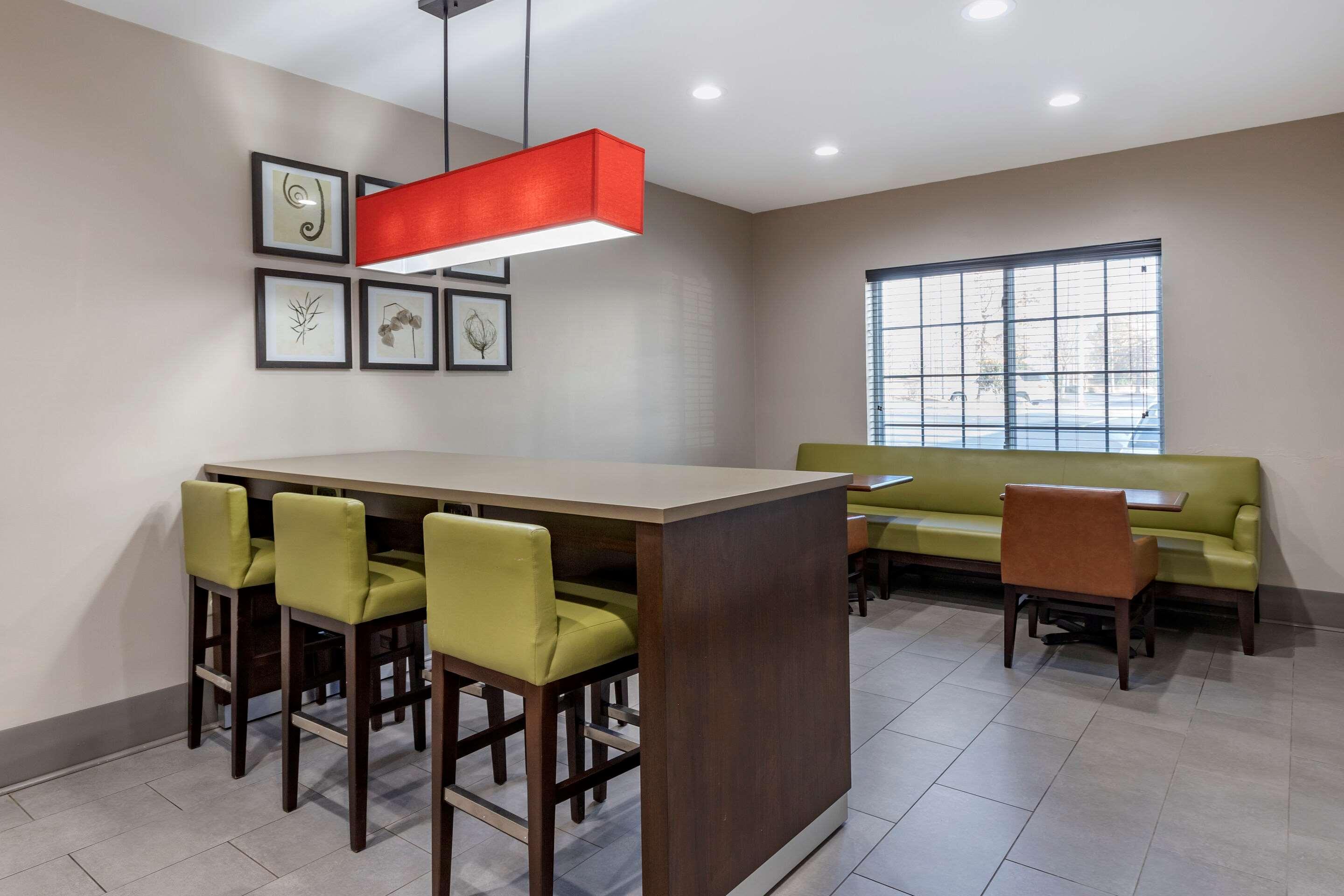 Comfort Inn & Suites High Point - Archdale Extérieur photo