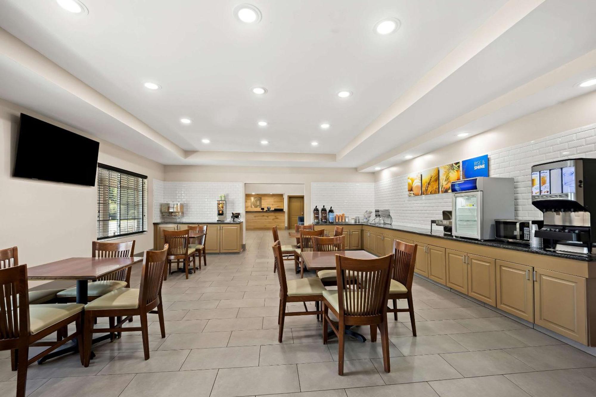 Comfort Inn & Suites High Point - Archdale Extérieur photo
