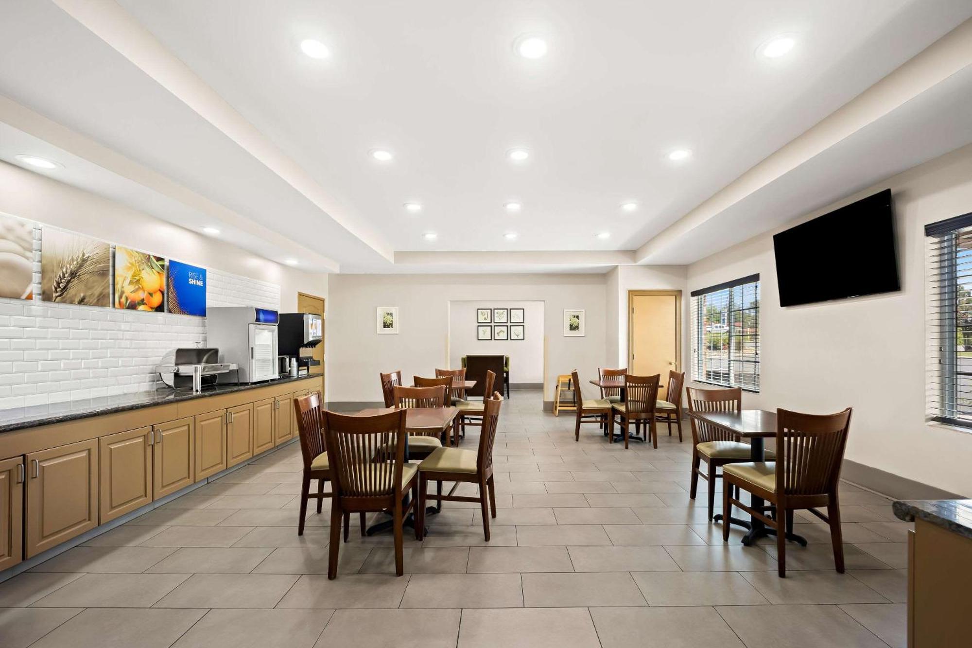 Comfort Inn & Suites High Point - Archdale Extérieur photo