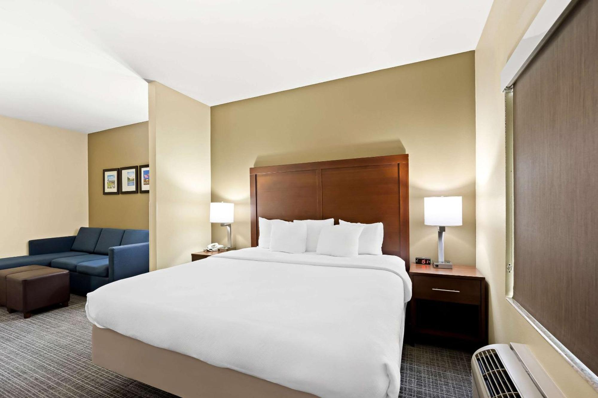 Comfort Inn & Suites High Point - Archdale Extérieur photo