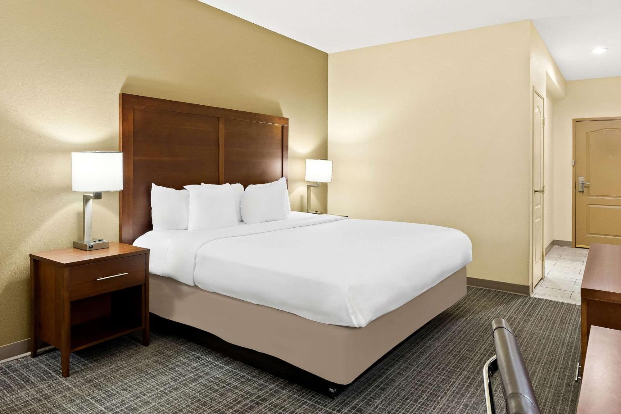 Comfort Inn & Suites High Point - Archdale Extérieur photo