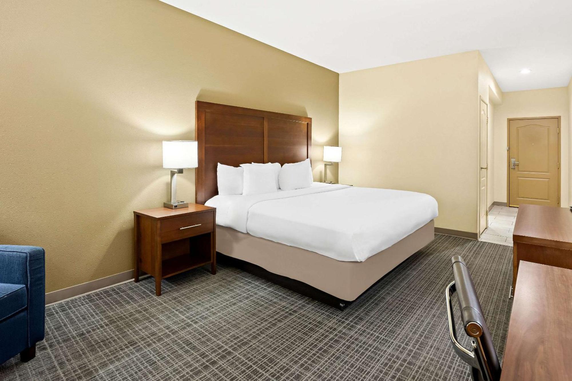 Comfort Inn & Suites High Point - Archdale Extérieur photo