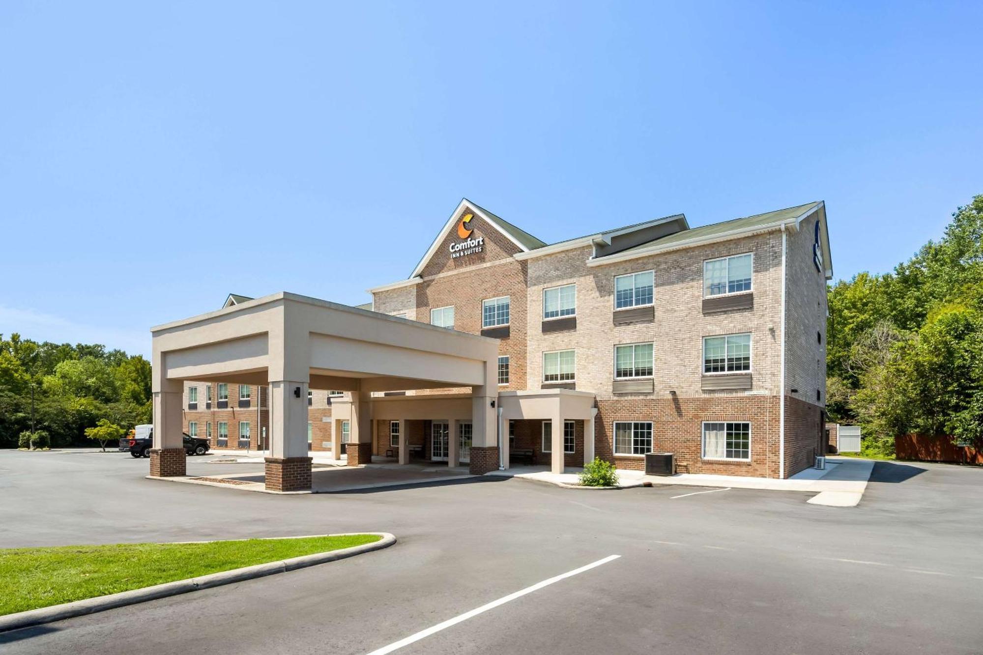 Comfort Inn & Suites High Point - Archdale Extérieur photo